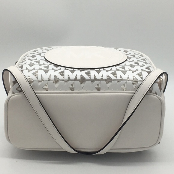 MICHAEL KORS ABBEY MD BACKPACK OPTIC WHITE - Picture 6 of 8